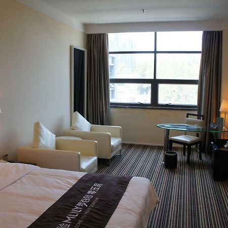 Joy Inn Gongbei Zhuhai Exteriör bild