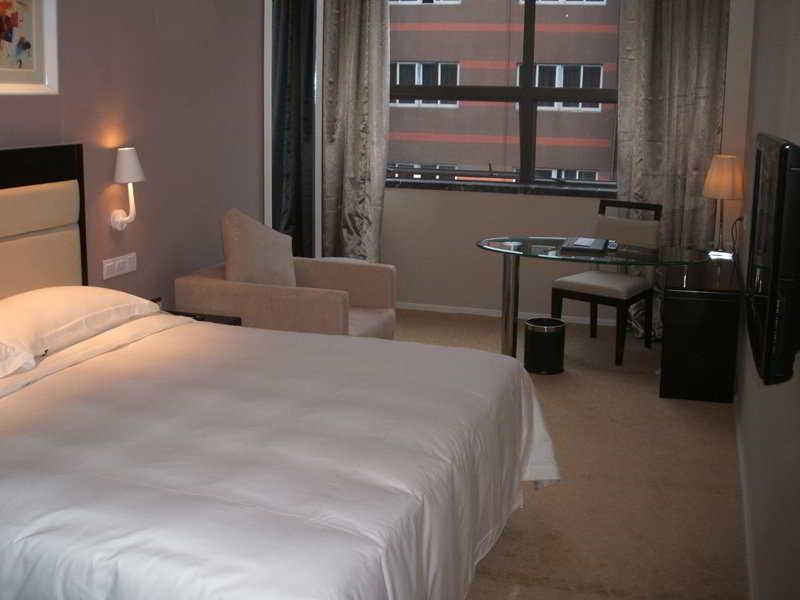Joy Inn Gongbei Zhuhai Exteriör bild