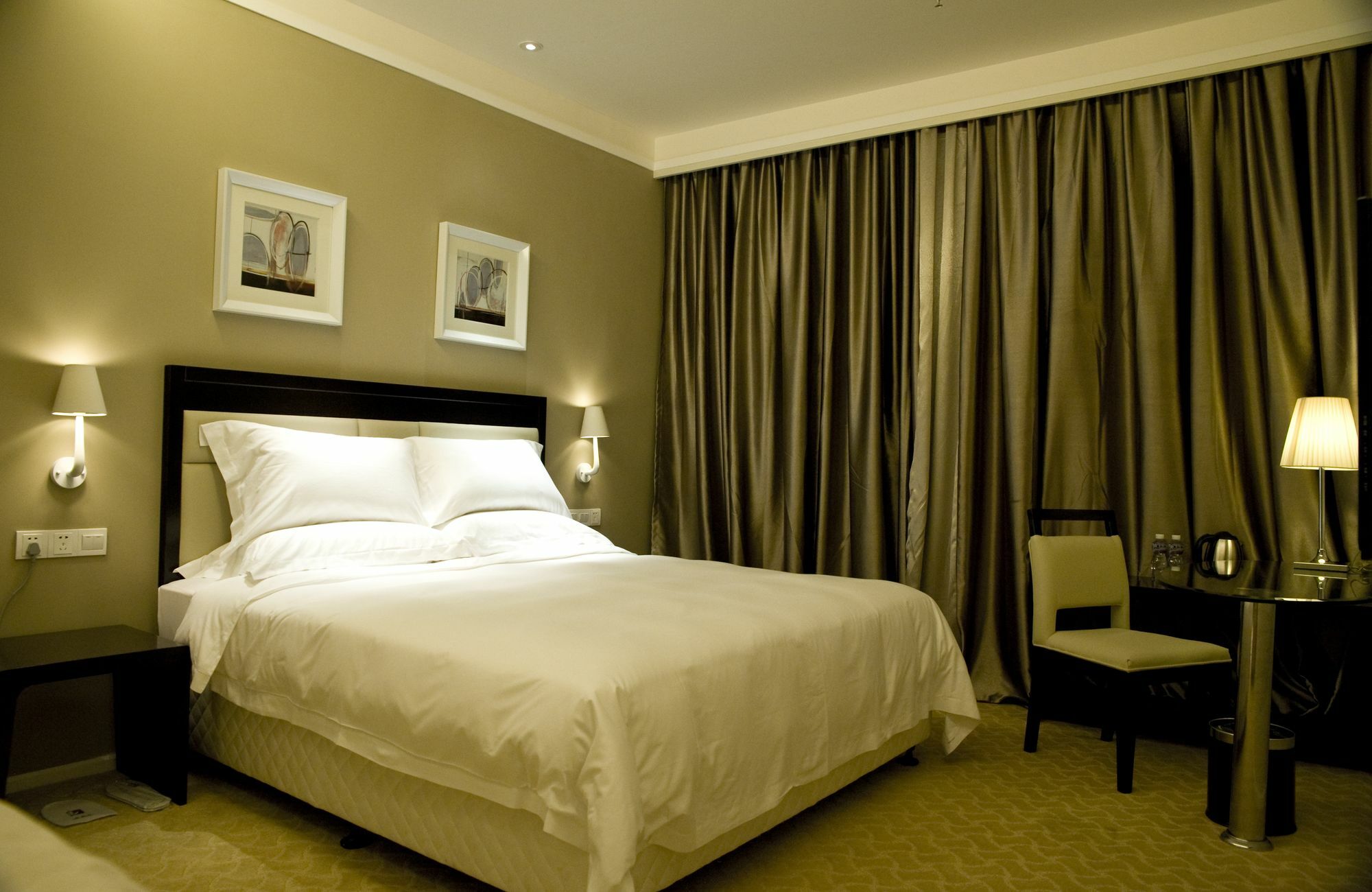 Joy Inn Gongbei Zhuhai Exteriör bild